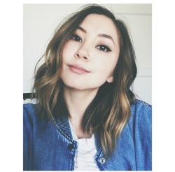 nigeah:  reggaeairhorn:  so-glad-were-neighbors:  I get that everyone is on that Ruby Rose hype train, but I’d like to take this moment to appreciate this biracial beauty Kimiko Glenn! *heart eyes emoji*  I never see her on my dash why yall so fake?