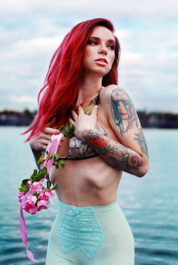 hot-tattoo-girls:  http://hot-tattoo-girls.tumblr.com 