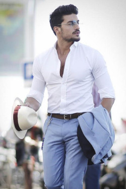 livingpursuit:  Mariano Di Vaio in Tommy Hilfigers SS 15 Collection