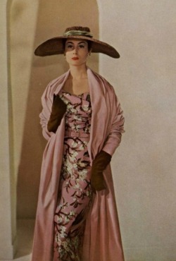 christinerod:  Dusty rose, as styled by Dior, 1953 
