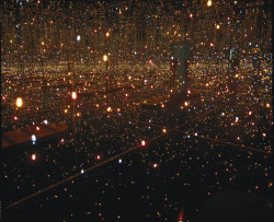 artruby:Yayoi Kusama, Fireflies on the Water, (2002)