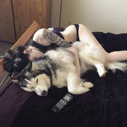 eri-anthropy:  Getting my morning puppy cuddles on 💕🐶🐾 