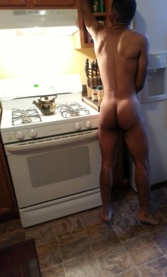 2hot2bstr8:  omg his ass and legs and EVERYTHING about him are so fucking HOT!!!!!!!!♡♡♡  perfect ass, i mean, perfect.
