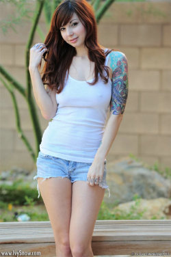 Ivy Snow is back again and why not she got great ink and great other!