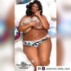 #Repost @plusmod_bella_raye ・・・ #modelMonday #messymonday #welcome2017 #plusmodelmag #effyourbeautystandards #bodypositiveimage #bodypositive #januarybaby #80sbaby #fullfigured #bbw #curvygirl #curvy #plus #beauty #bloggers #regrann #all2017 #bellaraye