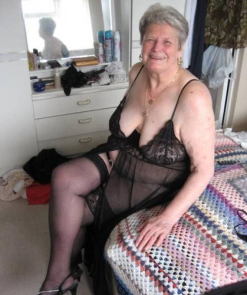 porngrannyhd:New home, all my content 100% pure HD hardcore grannies sex in my new blog…visit https://sexgrannies.blogspot.com/