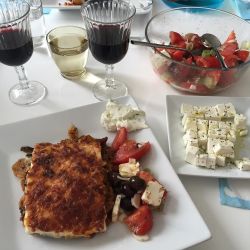 Stin eigia mas🍷 #greekfood #moussaka #foodporn #greeksalad #feta by seliniangelini