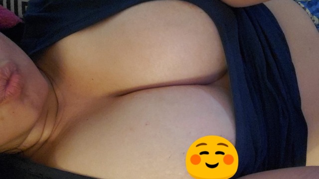 slutwife4urbbc:Settling into bed and had a boob popping out like it wanted to come out and play. Will have to wait for another night 💋
