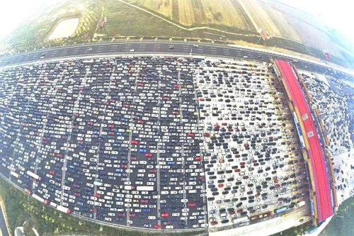 China, giant traffic jam Nudes &amp; Noises  