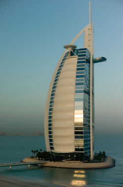 best-lovequotes:  Via 10 Places to Visit in Dubai - Burj Al Arab 