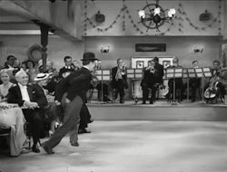 Chaplin does a little dancing in Modern Times (1936)