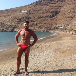 stratisxx: More sexiness on the Greek islands… The bulge on this Greek stud though