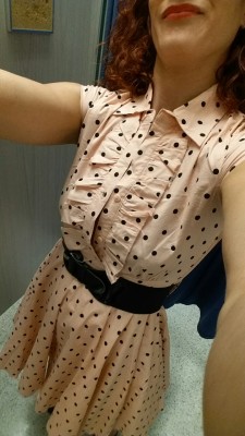 thenaughtysecretary:  squad-and-ladder:  mandy-milf-moves:  💖 Dressing room pics…do you think I could pull off the no bra look?? 😏✔❌  Look, I could pull off your bra… ~🚒  @mandy-milf-moves For the love of polka dots! 😍💋