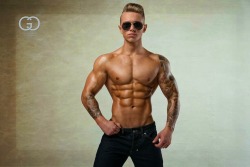 myfavouriteguysblog:  Danny Walker, fitness model