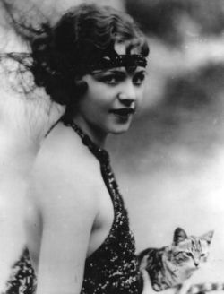  Silent screen star, Helen Darling with kitty, 1923 