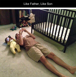 delectablicious:  proudblackconservative:  simplystormie:  Stop it it’s too cute  Showing dads in a positive light FTW.  I LOVE THIS SO MUCH 