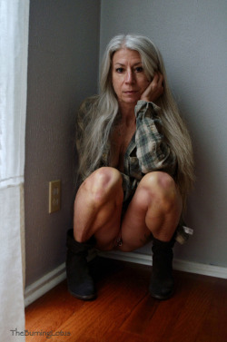 I posted all these images of me in fishnets and heels. Here&rsquo;s another side.My favorite boots, flannel shirt and my same ol&rsquo; attitude. 
