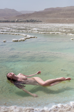 sexysexnsuch:  kylieparks:At the Dead Sea by VictorZamanski   Stop  -J