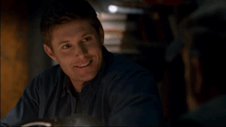 shut-your-cakehole-psycho:  onemoredestielblog:  castiel-knight-of-hell:  Dean needs to summon Cas so he stands up, bends over, braces himself, then starts praying What was he expecting to happen when Cas showed up?  Also that excited smile that he has