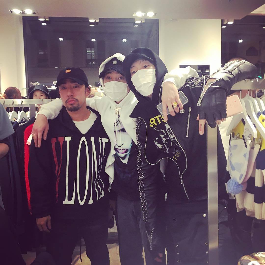 [23/1/2015][Pho] G-Dragon @Colette Store tại Paris Tumblr_o1frdp8cjw1s5qqm2o3_1280