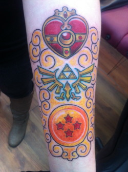 aaliyrose:  I had so much fun doing this tattoo : )