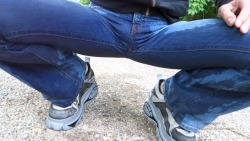 femboydl:  more wetting in sexy girls jeans outdoor - more wetting pix-&gt; http://femboydl.tumblr.com/archive 