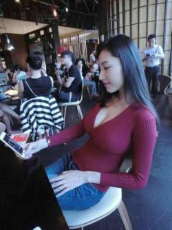 slantedpussy:  Korean LibraryPosted from: Real Asians at Slanted Pussy  no nudity but to damn hot not to post.