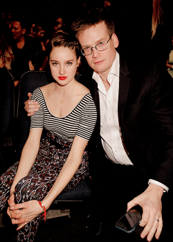 fishingboatproceeds:  fuckyeahdamose:Shailene Woodley and John Green at The 2015 MTV Movie Awards on April 12, 2015  We were having a quiet and personal conversation during a break in the show and a photographer showed up and ordered us to smile.