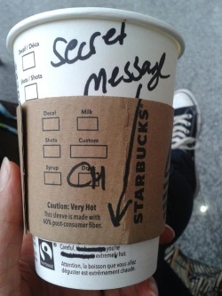 cuntly:  infinita-excelsum:  n-i-c-k-s:  Flirting at Starbucks  Lol   Ugh