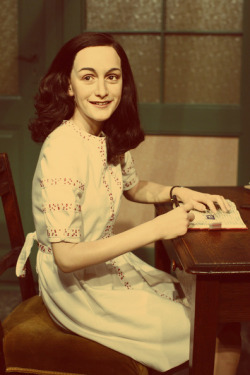 shelbyscoloringbook:  The Anne Frank wax figurine now on display at Madame Tussaud’s Museum. In addition to the figure, her room has partially rebuilt in the museum, and you can hears noises outside her window if you listen close, noises ranging from