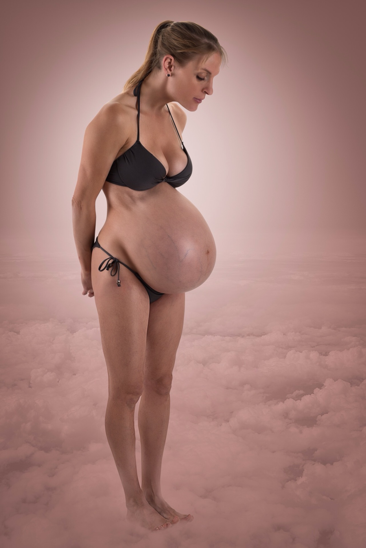 Pregnant die reportage