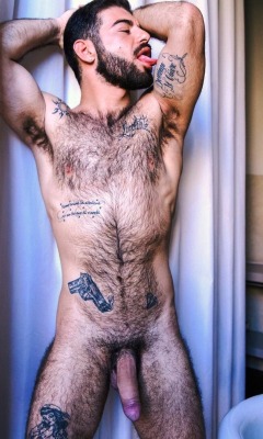 hipstermine:  Hot Blog of Hipsters, Facial Hair &amp; Hairy. Hipstermine.tumblr.com Submissions welcome! 🌭😍👍🏼