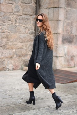 justthedesign:  Long Cardigan Outfit: Stella Wants To Die is wearing a dark grey long cardigan from Zara