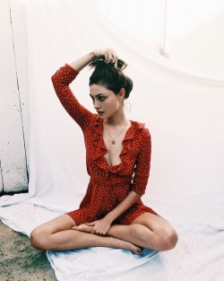 Phoebe Tonkin wearing the Alexandra in Red Star Diane dress by Realisation 