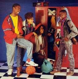 maybe-itdoesntmatterr:  kingjaffejoffer: thesweetishthuggishbone:  amir-za:  twixnmix: Tupac and Jada Pinkett Smith in   an ad for Mondawmin Mall in Baltimore, 1987. VERY RARE   I KNEW IT!  Pac was on the fashion fast track thats why he knew not to put
