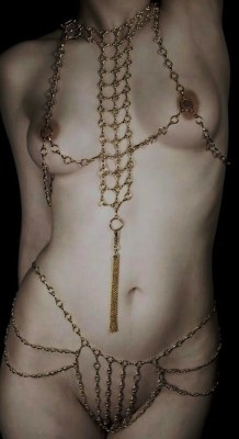 missanne:  Betony Vernon - Sterling Silver Body Chain Betony Vernon online - Create an Account I have posted this before but it is so lovely-I would love to wear it 