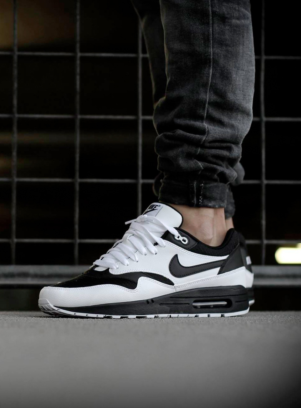 Nike ID Air Max 1 (by mind_13) – Sweetsoles – Sneakers, kicks and ...