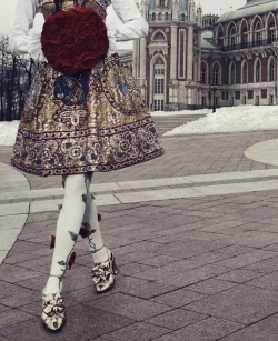 jillssmile:  mszombi:  opaqueglitter:  The Anastasia Of Winter | Detail of Lindsey Wixson By Emma Summerton For Vogue Japan December 2013.  FUCK, THAT DRESS  Can we talk about those stockings please 