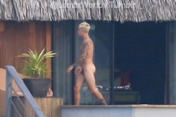 lamarworld:  Justin Bieber naked, dick &amp; ass pics
