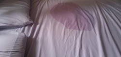 lilbabyrachel:  A couple of nights ago I wet the bed. I know what many of you are thinking, that’s cool because Rachel is totally into bedwetting, however this was a completely unplanned accident. I wasn’t wearing protection, I was sharing the bed