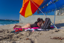 katrinajadefetishmodel:  black-candy-images:  beach day!  i forgot my bikini 😁