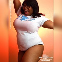 Kenisha @omg_kng is wearing a Photos By Phelps t shirt designed by Dame arts in Baltimore and is obviously very excited   #fashion #nature #sexy #damesarts #networking  #plus #fff #team #fetish #curvy #biggirl #nikon #baltimore #photosbyphelps #cleavage