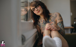 beautiful naked girls with tattoos