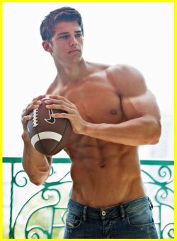 hotmusclejocks:  Hot Football Muscle Jocks  It&rsquo;s almost time for the Superbowl. Let these hunks get you in the mood.