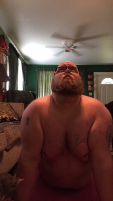 confessionsofacubbybear:Decided to do some naked yoga this morning to stretch my back out.