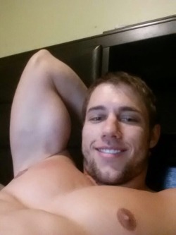 sexystraightguyscaught:  Body is a 10/10 just wish the cock was a little bigger 