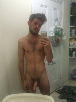 relads:  caughtinahex:  Selfies in San Fran  Follow Lads Reblogged - for the hottest lads.
