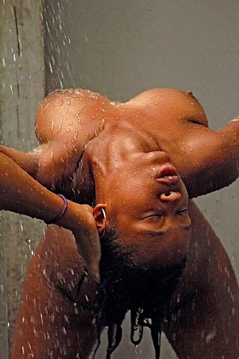 African sex in the shower