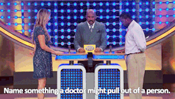 heywatchthismovie:  seanpadilla:  Steve Harvey’s facial reactions are 90% of why I watch “Family Feud.”  LOL WHUT