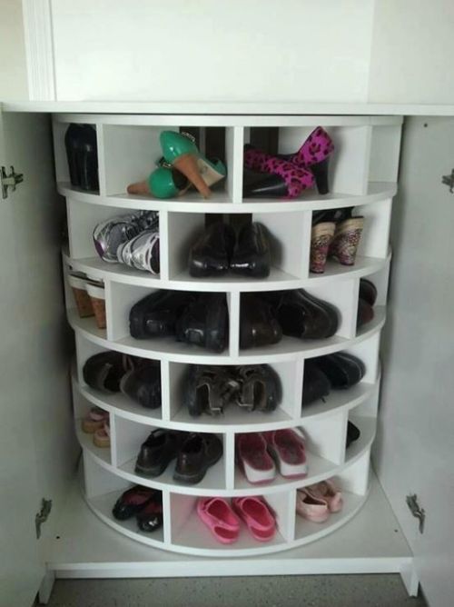 Shoe storage cabinet with mirror